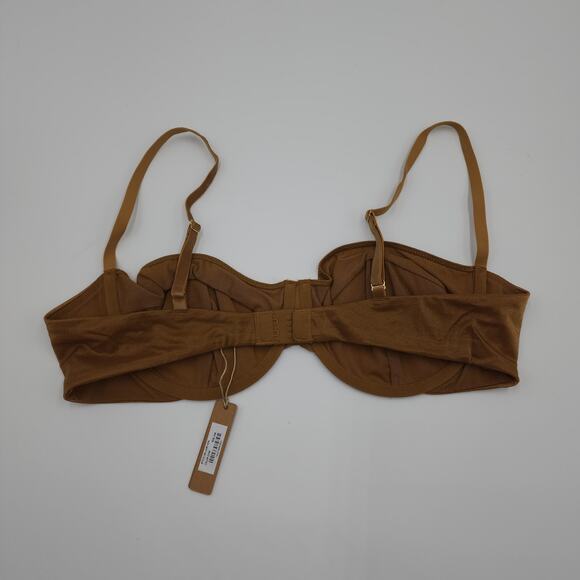 SKIMS Glissenette Underwired Bra in Chai Size 40B - Picture 5 of 8